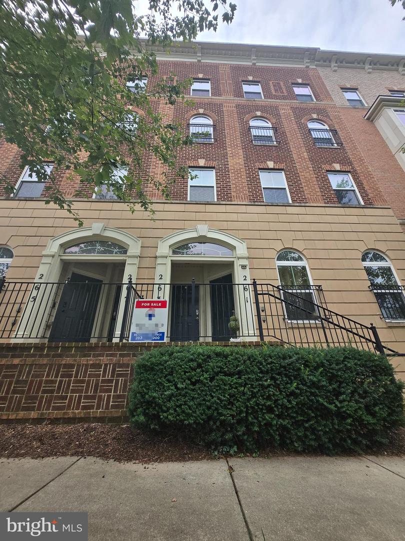 263 Community Center Avenue Unit 263, Gaithersburg, MD, 20878