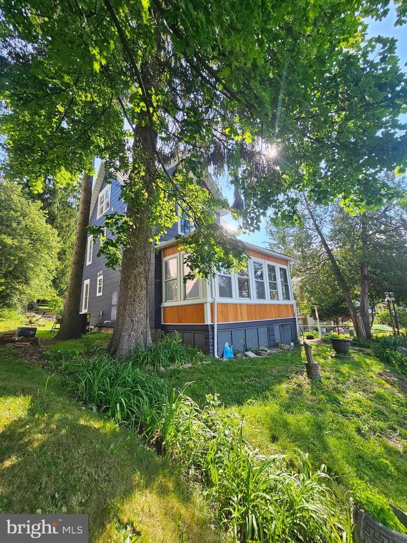 112 E Pennington Street, Oakland, MD, 21550