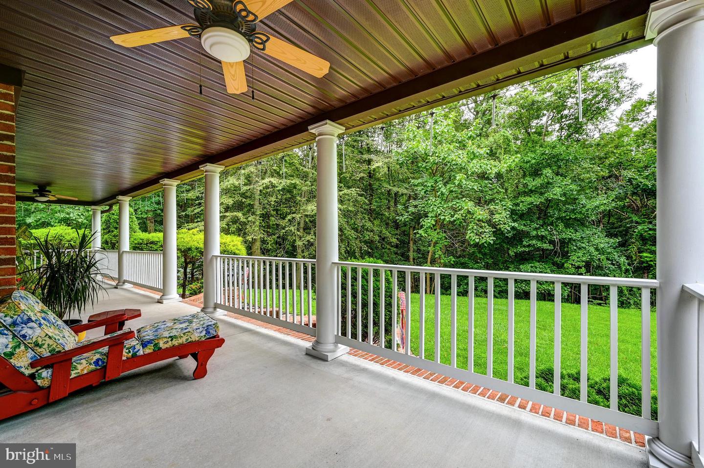 Photo 7 of 50 of 2021 Oakmont Rd house