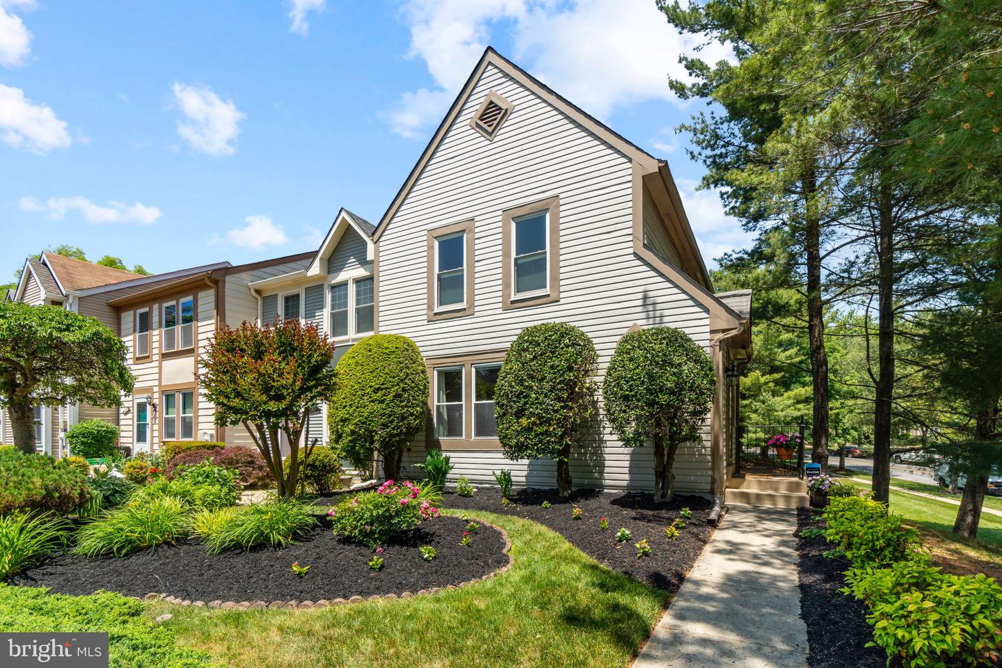 Photo 3 of 49 of 14524 Sorrento Ct townhome