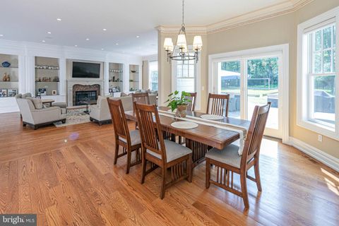 Single Family Residence in Princeton NJ 228 Brookstone DRIVE 10.jpg