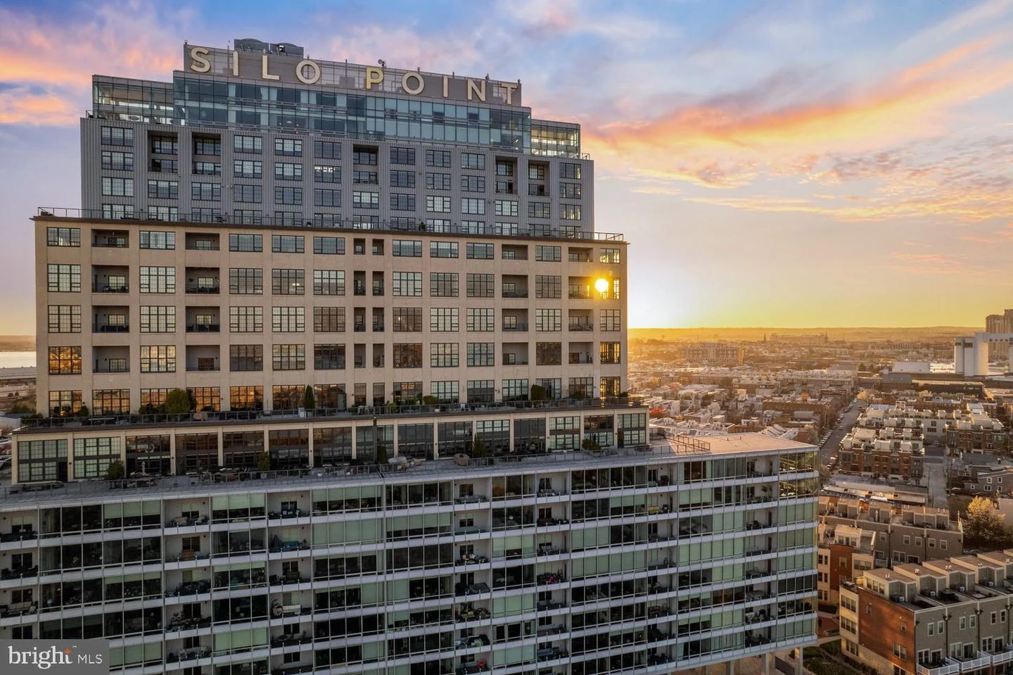 1200 Steuart Street Unit 713