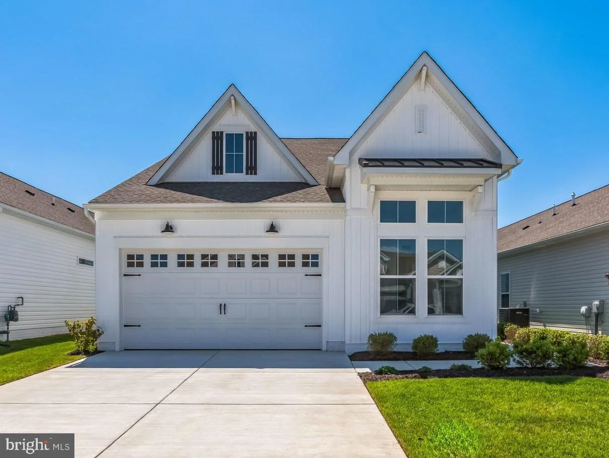 723 Warbler Way