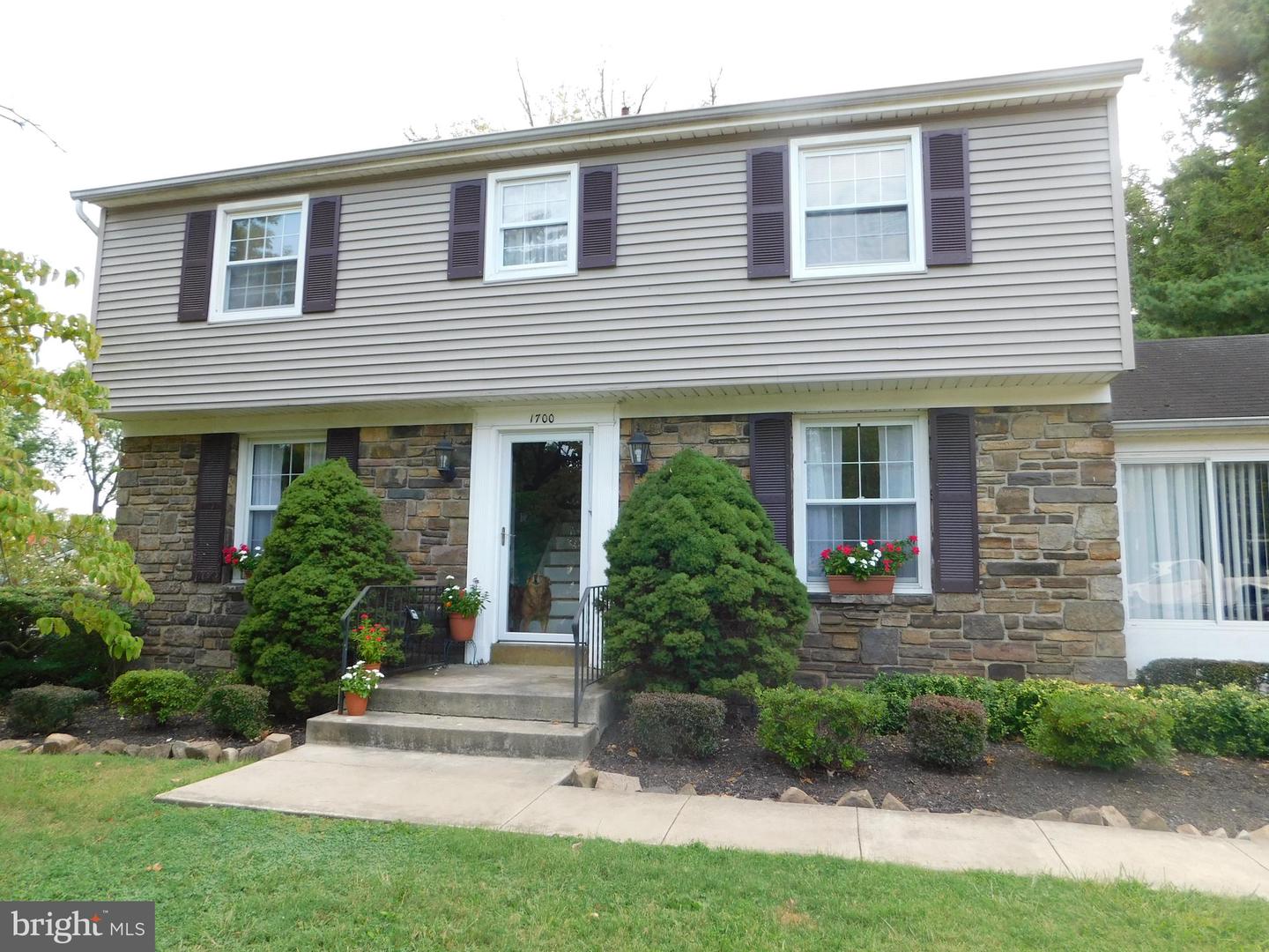 View Jeffersonville, PA 19403 house