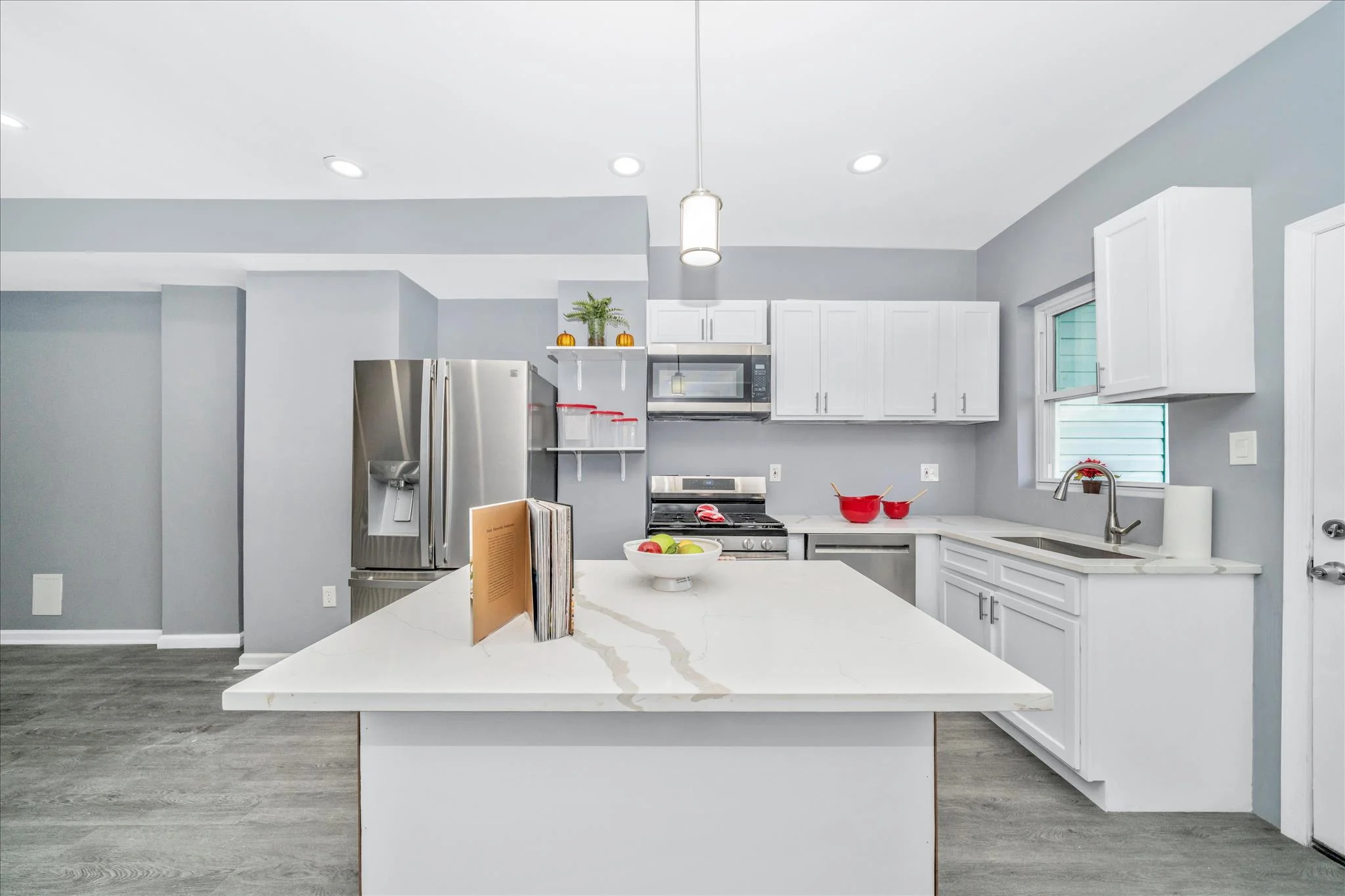 2224 W Fayette Street