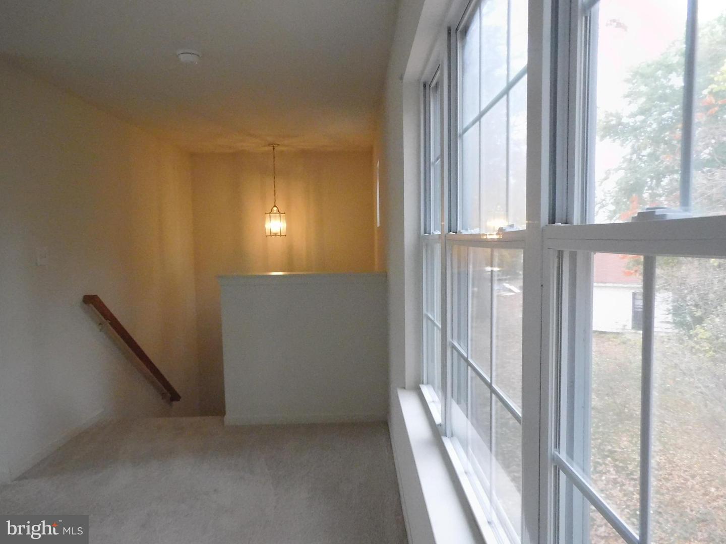 Photo 22 of 44 of 10 Charles Cir townhome