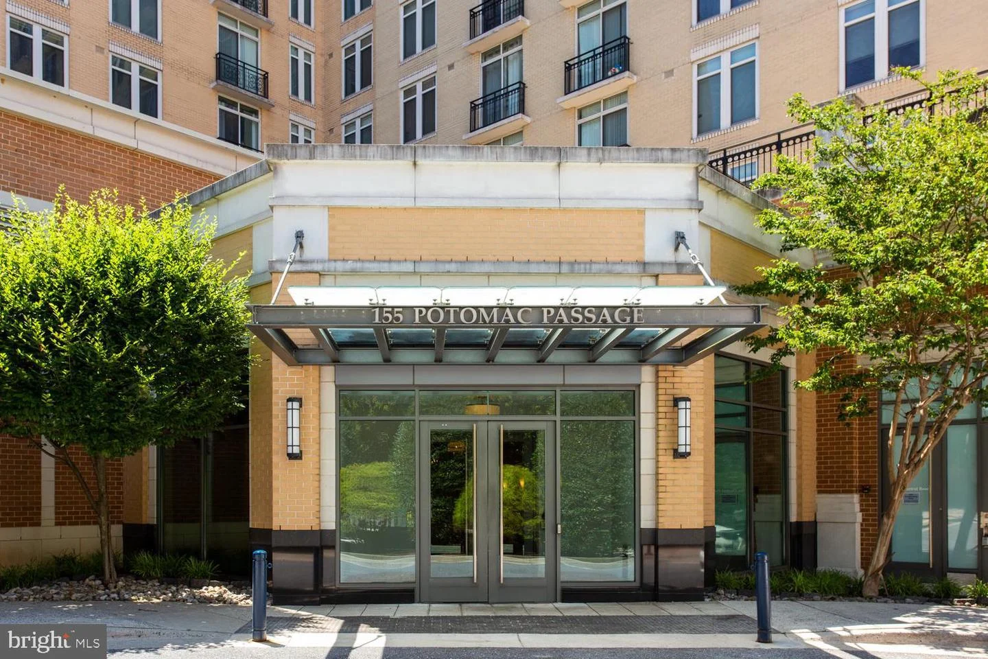 155 Potomac Passage Unit 910
