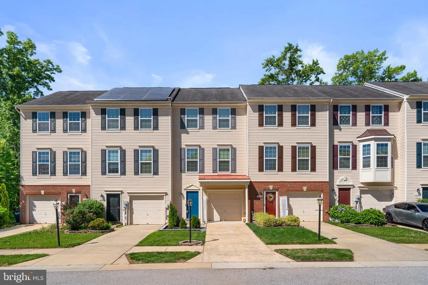 7736 Timbercross Lane