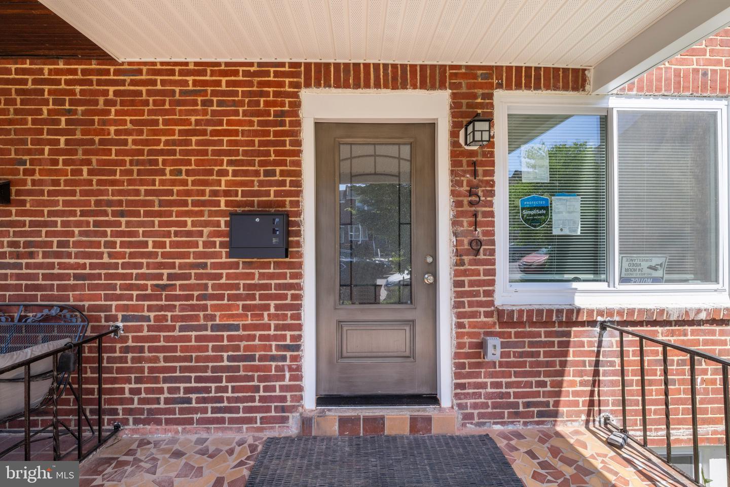 Photo 6 of 45 of 1519 N Kenwood Ave townhome