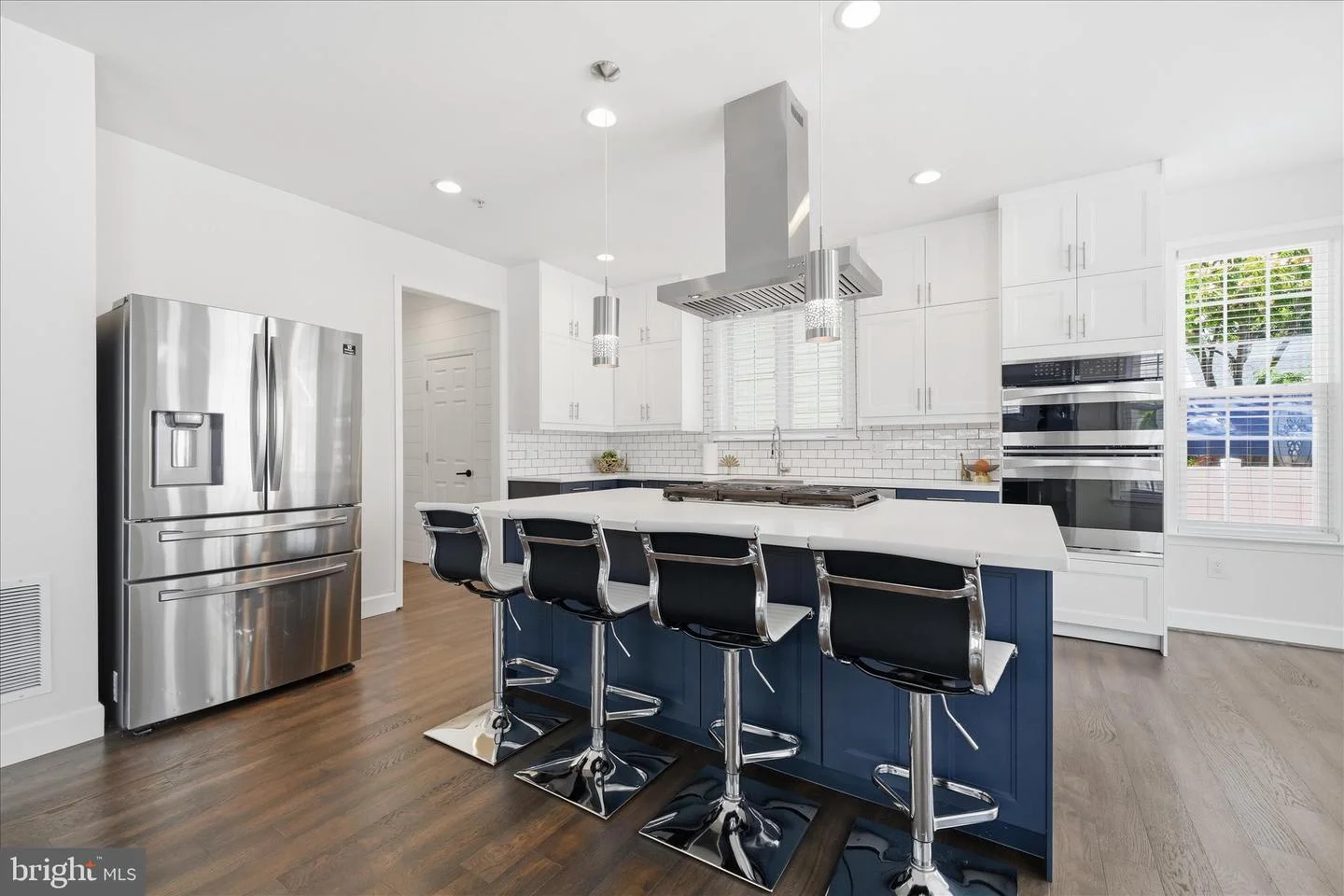 23121 Frederick Road
