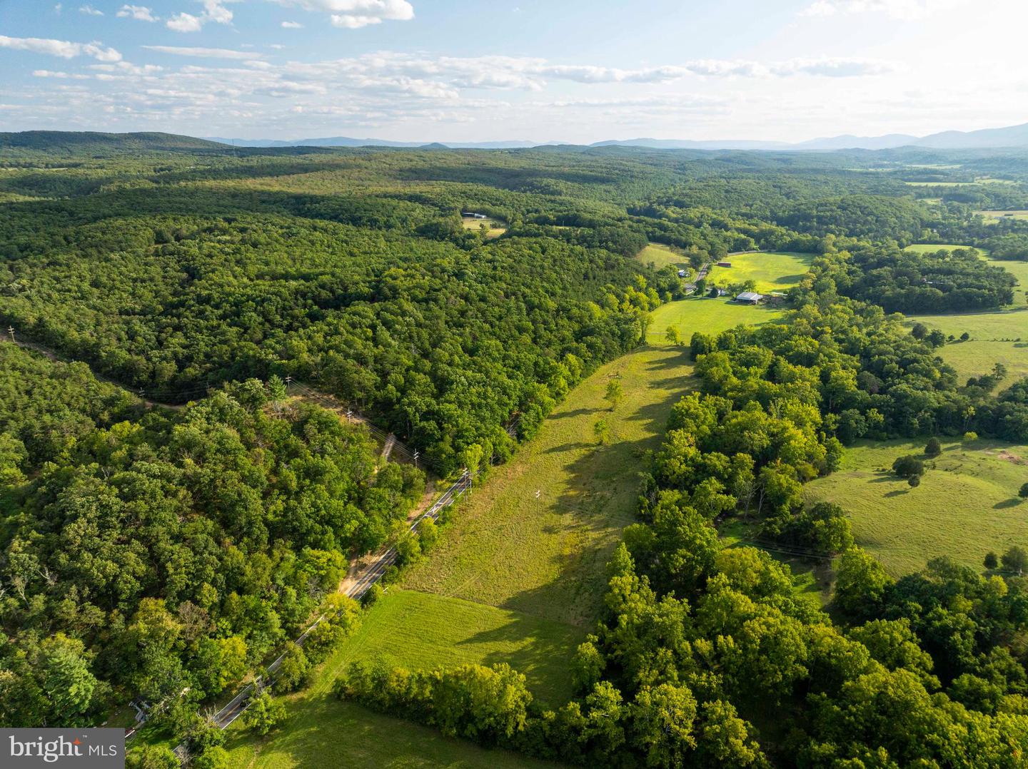 Back Mountain Rd, Winchester, Virginia image 13