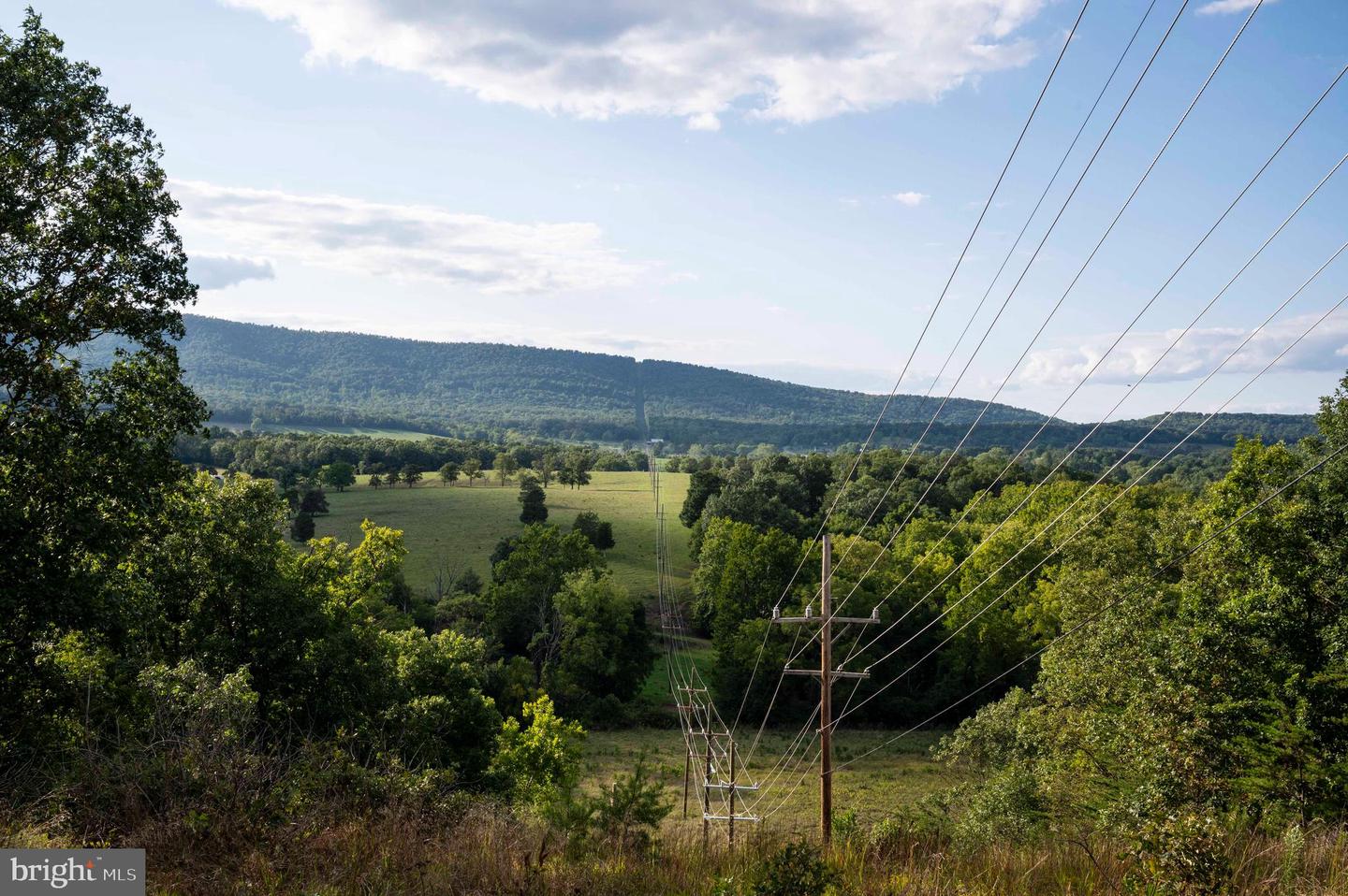 Back Mountain Rd, Winchester, Virginia image 37