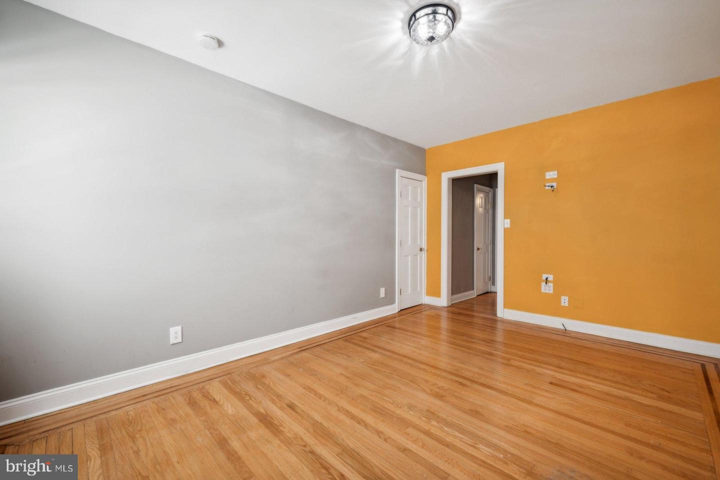 Photo 9 of 24 of 210 E Maple Ave #A2 condo