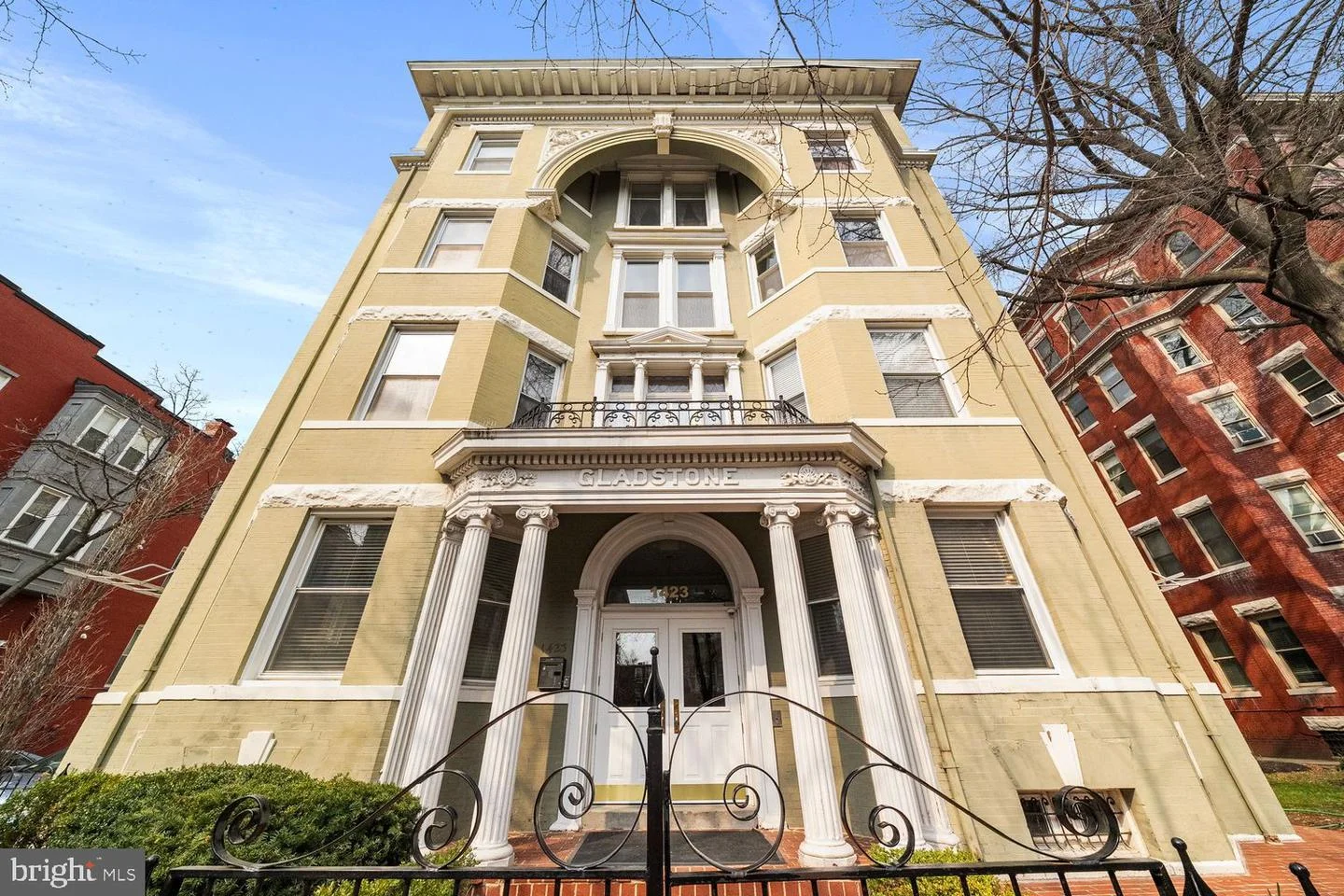 1423 R Street NW Unit 105