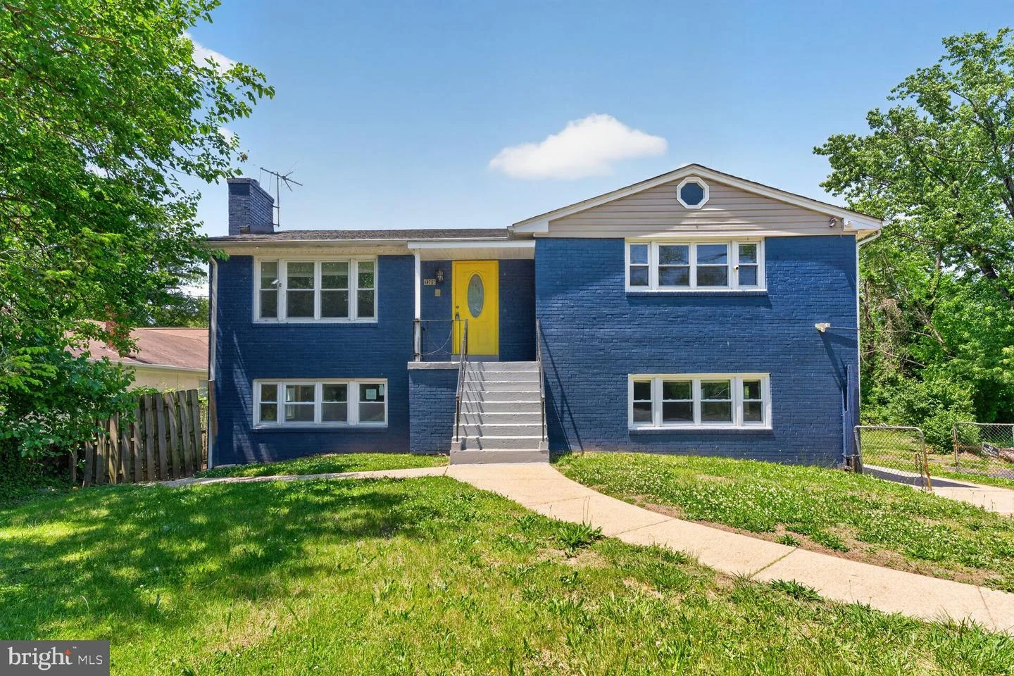 7205 Livingston Road