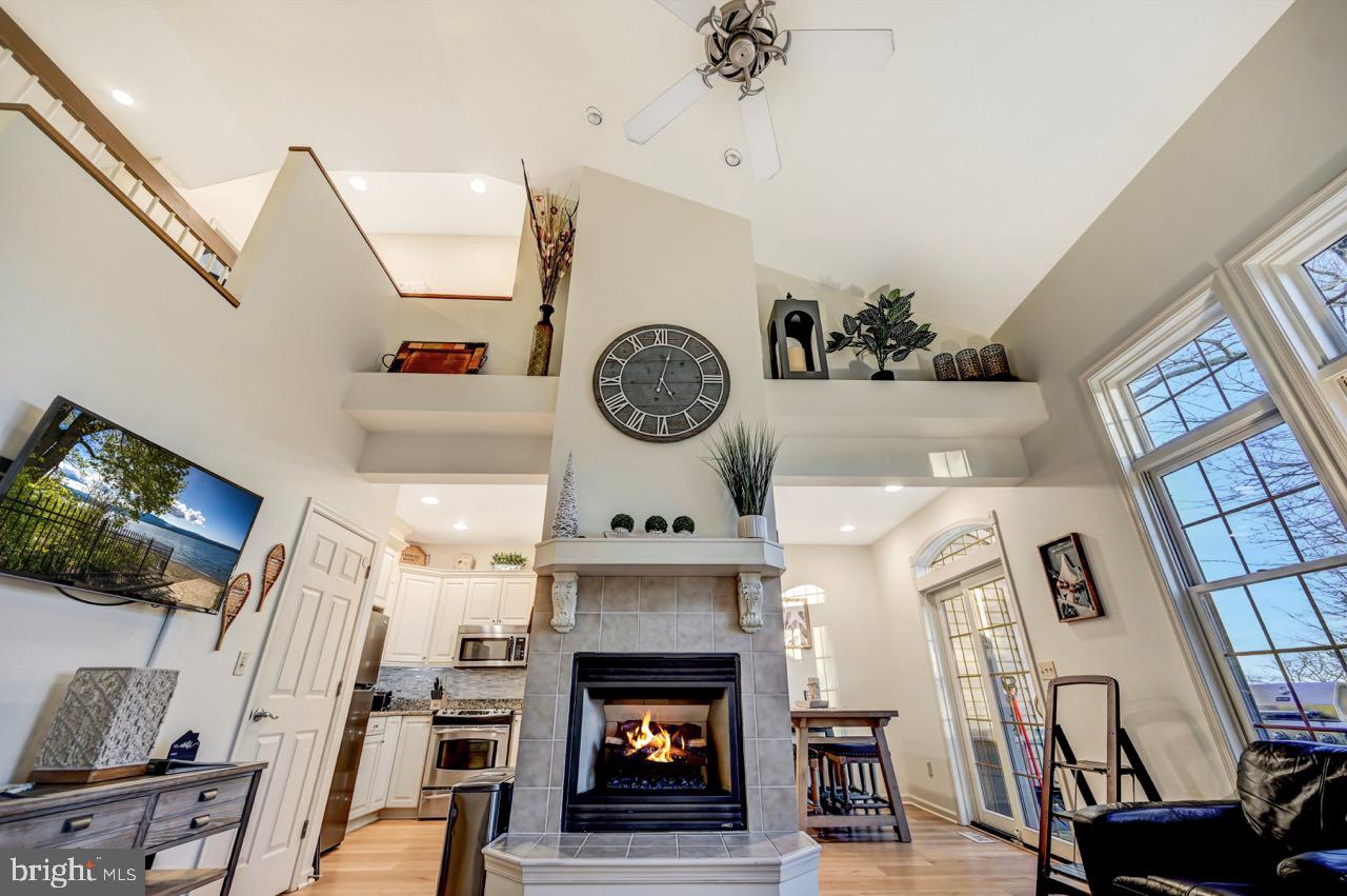 Photo 8 of 86 of 48 Mountainwood Dr townhome
