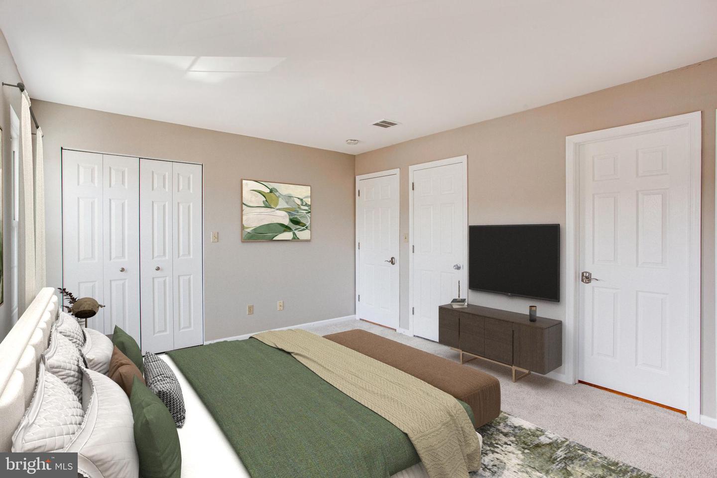 Photo 16 of 39 of 4258 Red Oak Ct townhome