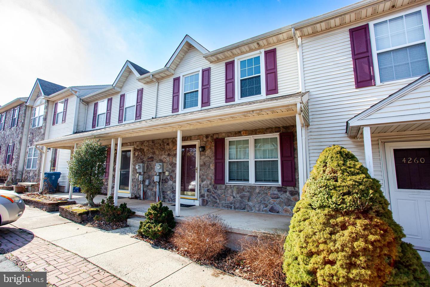 Photo 38 of 39 of 4258 Red Oak Ct townhome