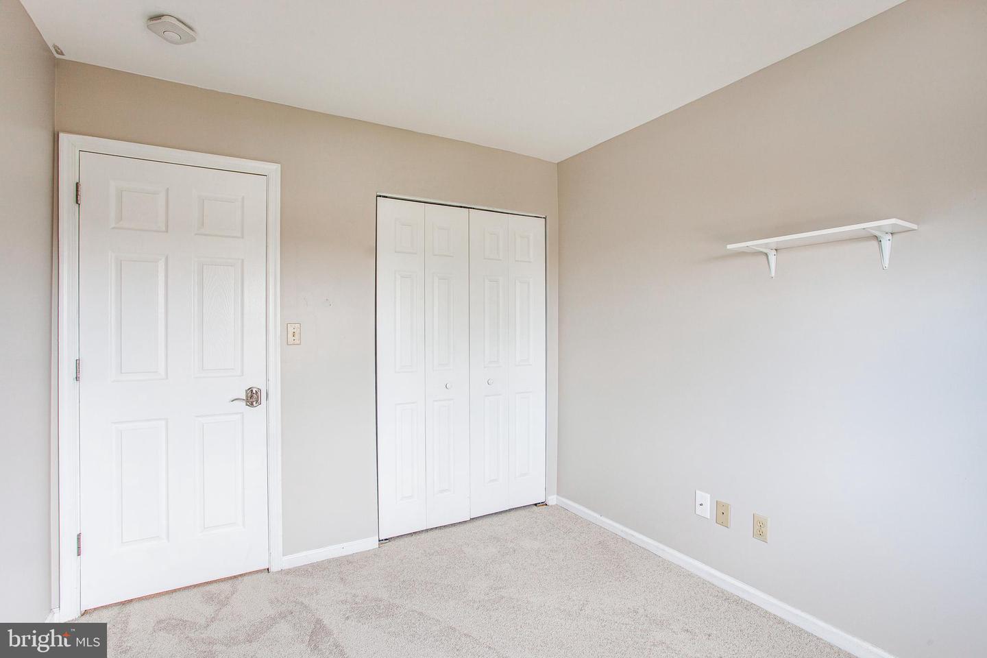 Photo 25 of 39 of 4258 Red Oak Ct townhome
