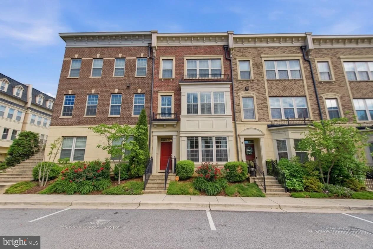 703 Quayside Court Unit 95