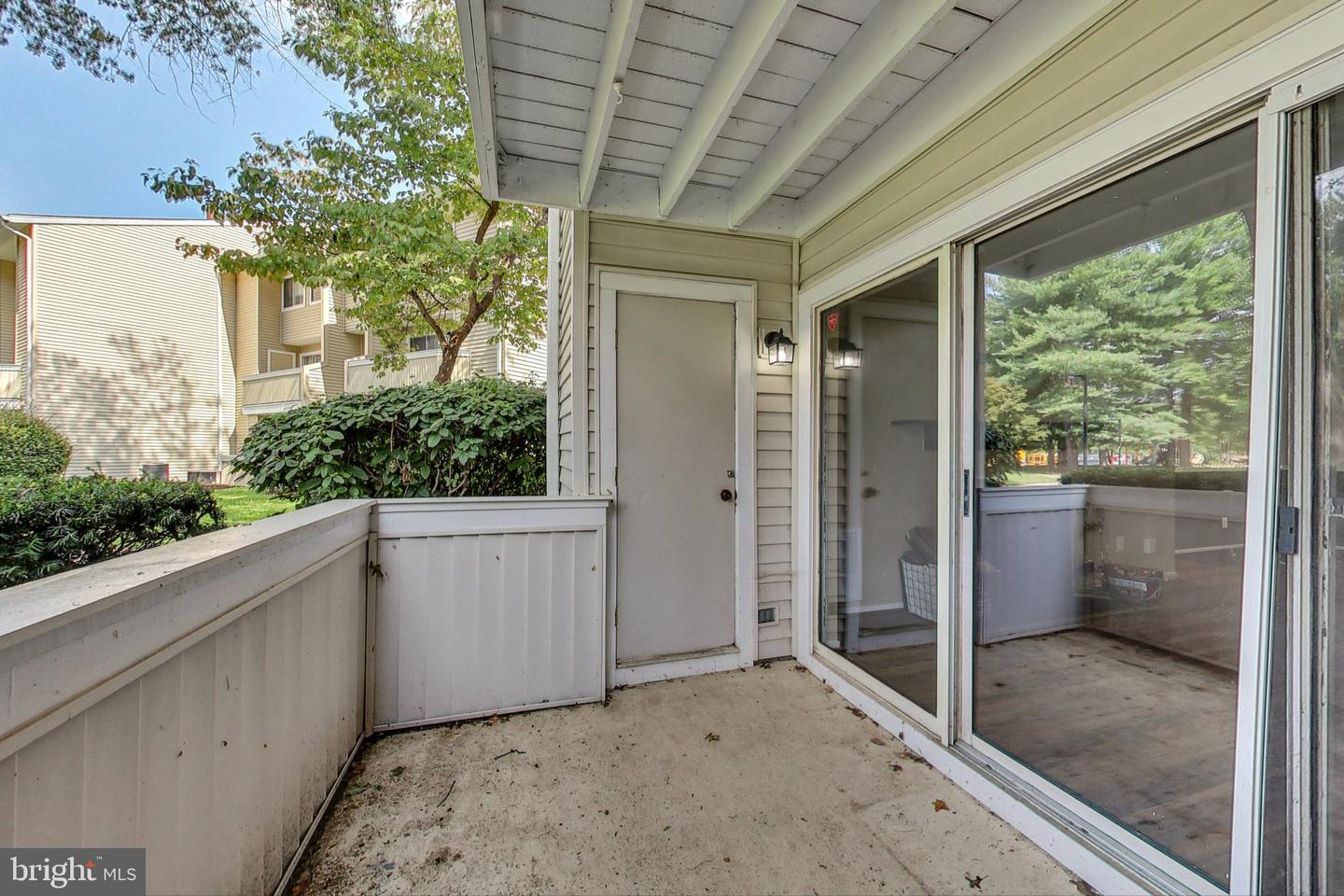 Photo 11 of 19 of 13127 WONDERLAND WAY #1 condo