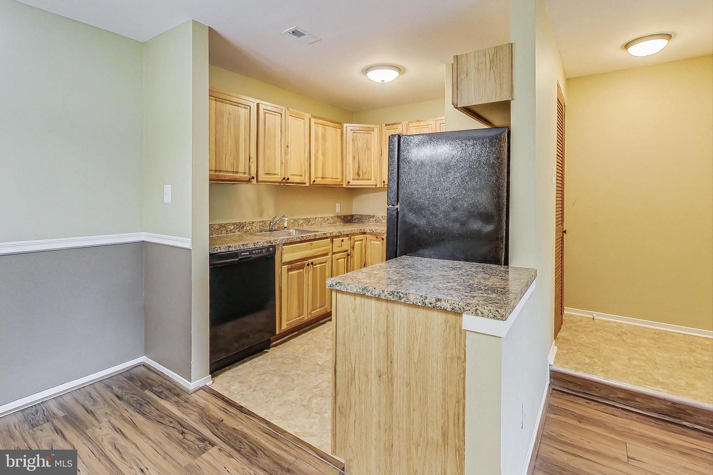 Photo 9 of 19 of 13127 WONDERLAND WAY #1 condo