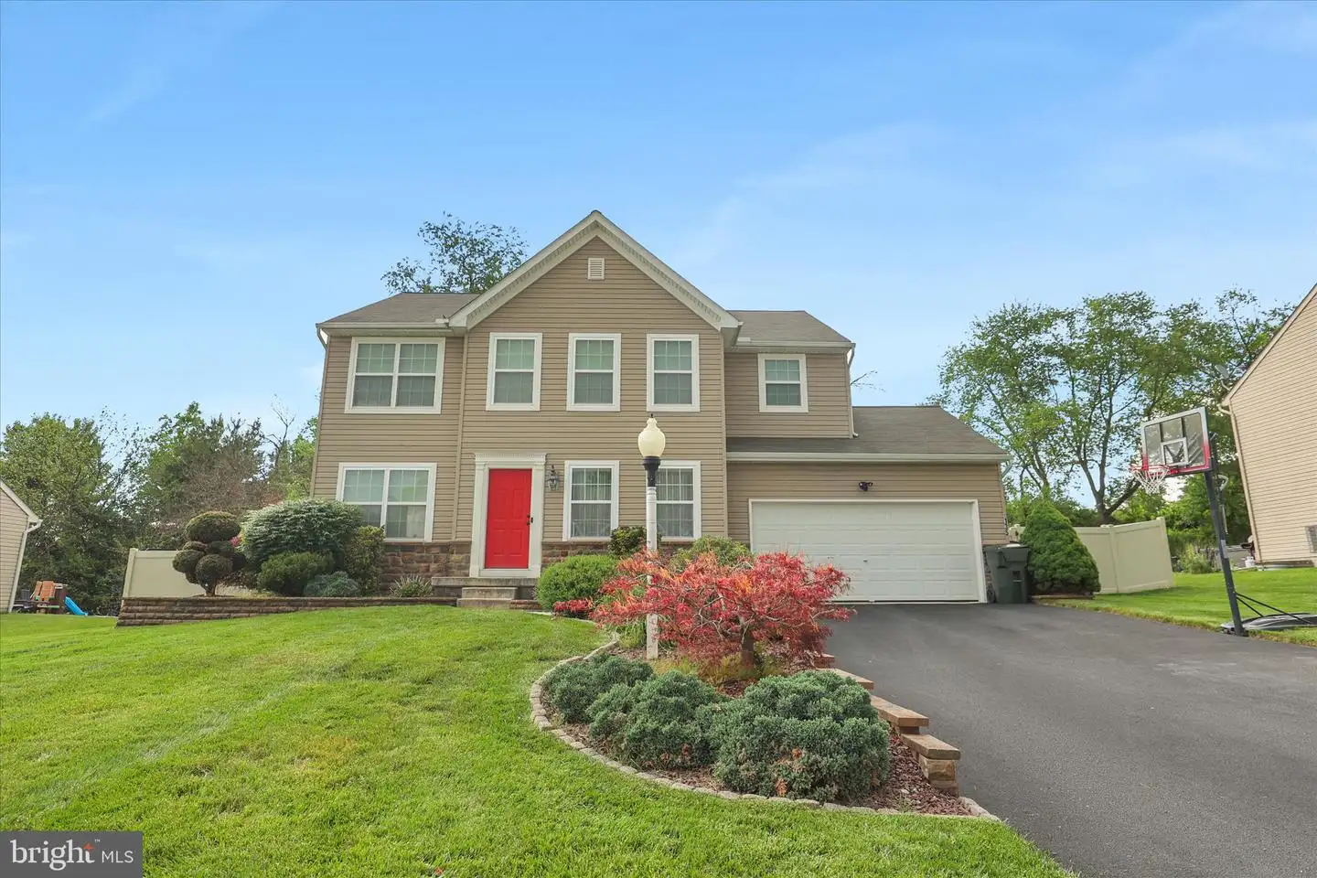 135 Surrey Lane, York, PA, 17402