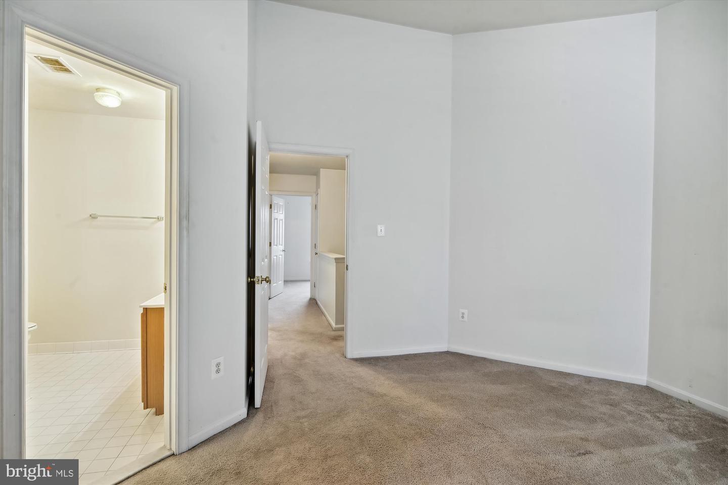 Photo 29 of 46 of 637 Baystone Ct townhome