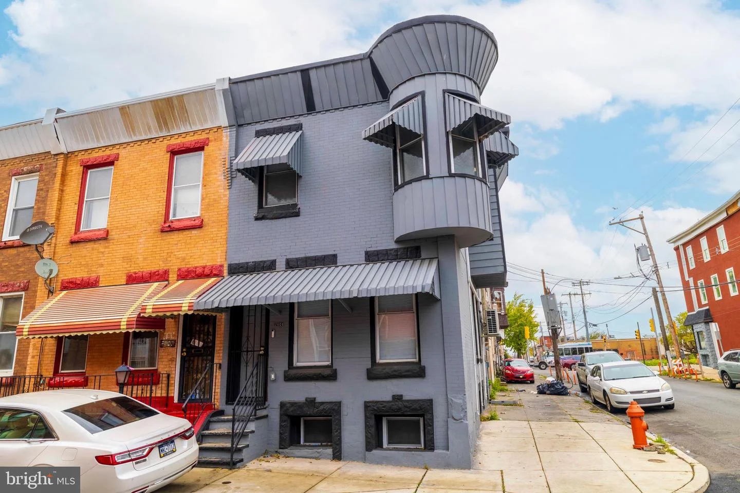 2401 N Hollywood Street
