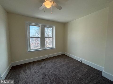 Duplex in Wilmington DE 2505 Market St 30.jpg