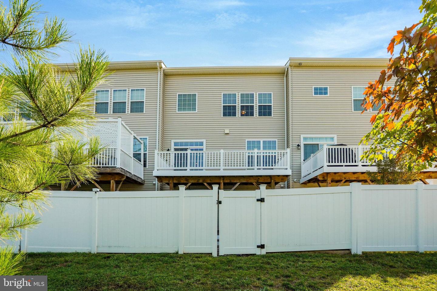 Photo 41 of 48 of 7466 Wilmer Way townhome