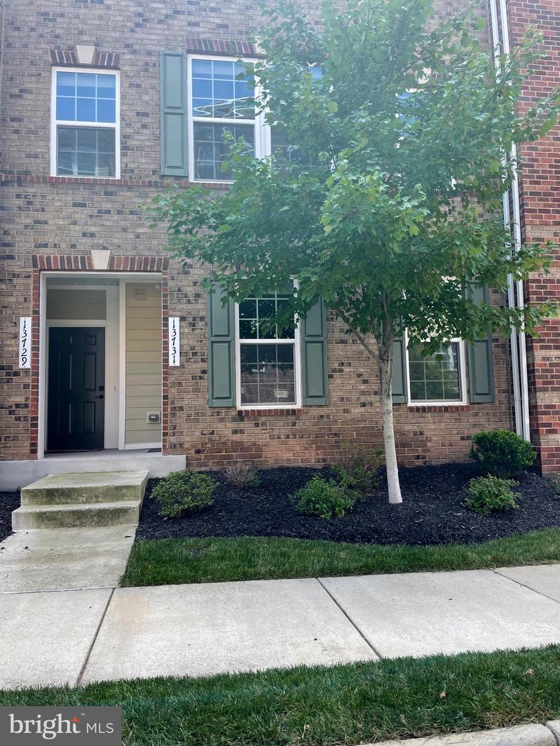 View Herndon, VA 20171 townhome