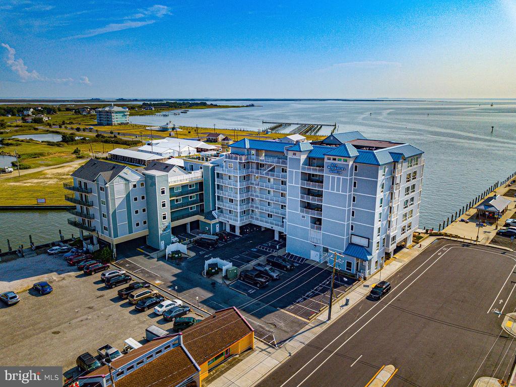 View Crisfield, MD 21817 condo