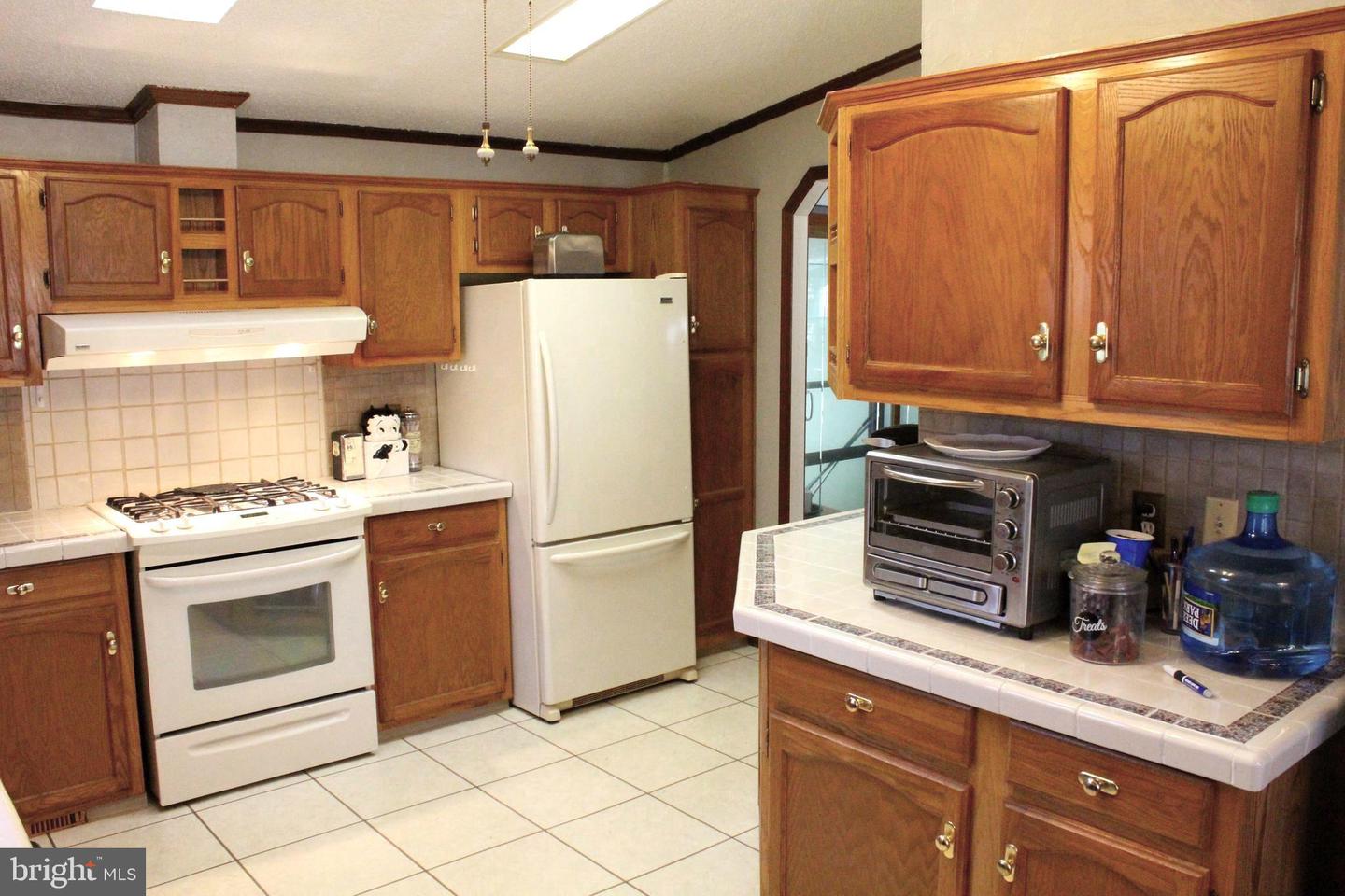 Photo 10 of 23 of 106 Pasture Ln mobile home