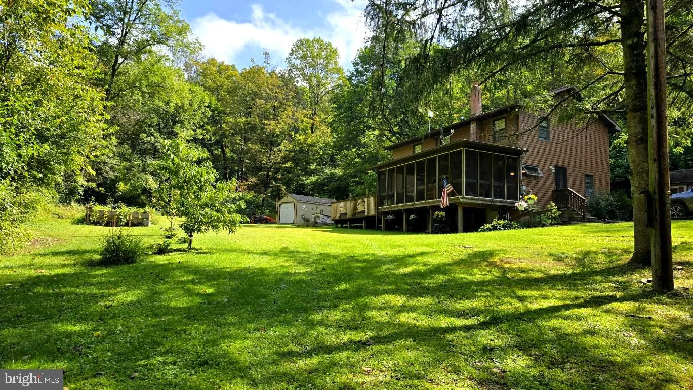529 Little Roundtop Road, Kempton, PA, 19529
