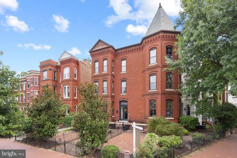 Townhouse in Washington DC 301 Maryland AVENUE.jpg