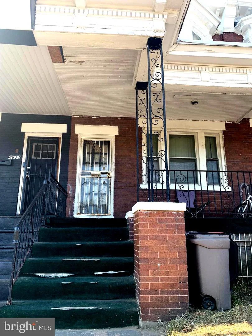 4636 N 11th Street