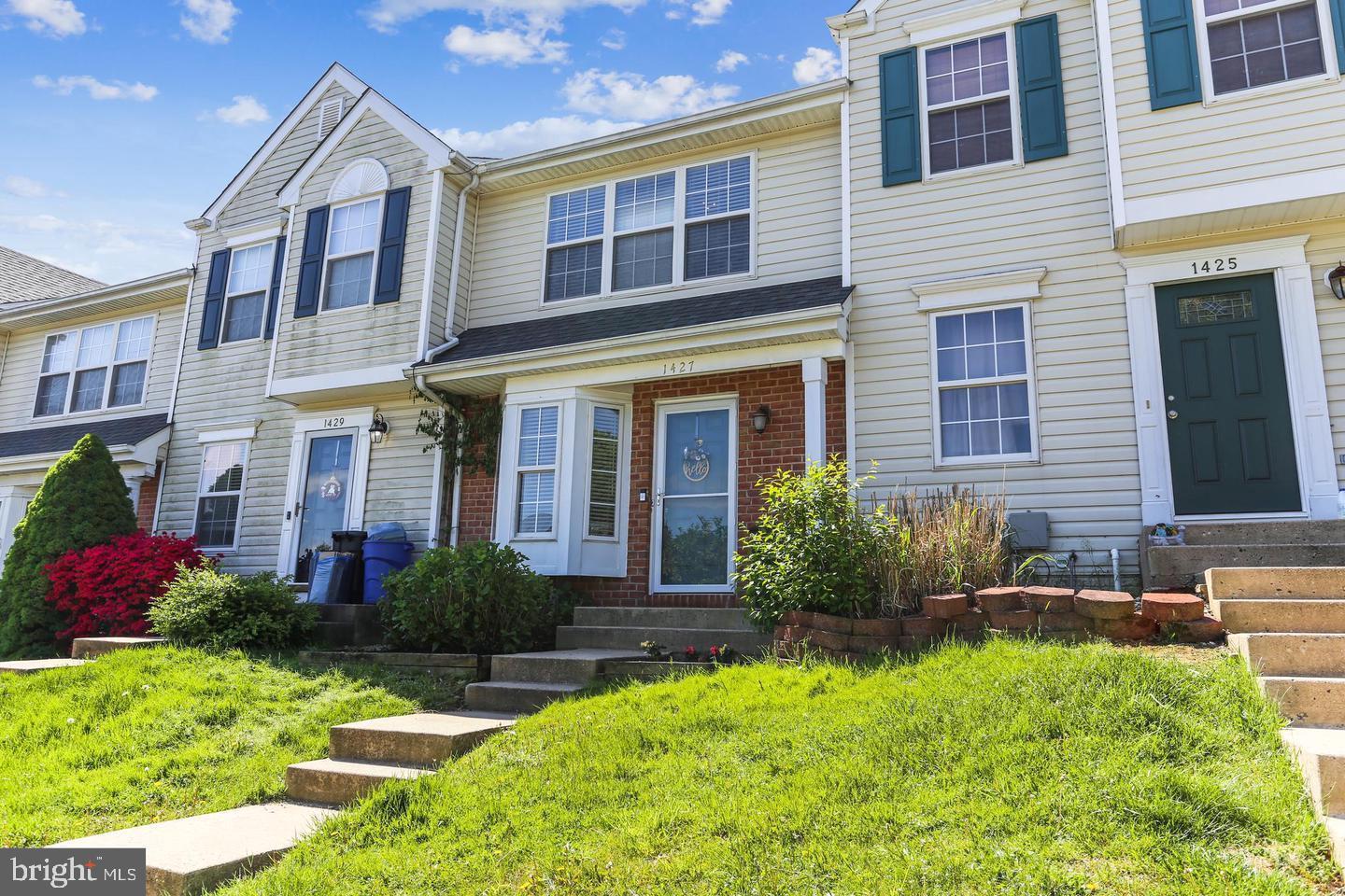 Photo 5 of 5 of 1427 Golden Rod Ct #1427 townhome