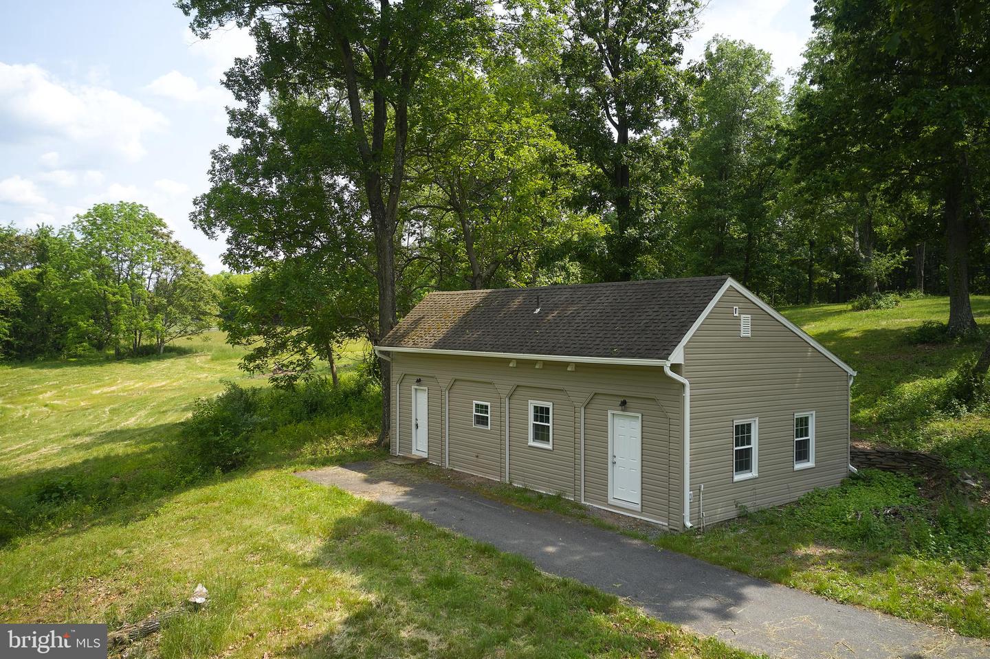 21050 Big Woods Road, Dickerson, Maryland image 10