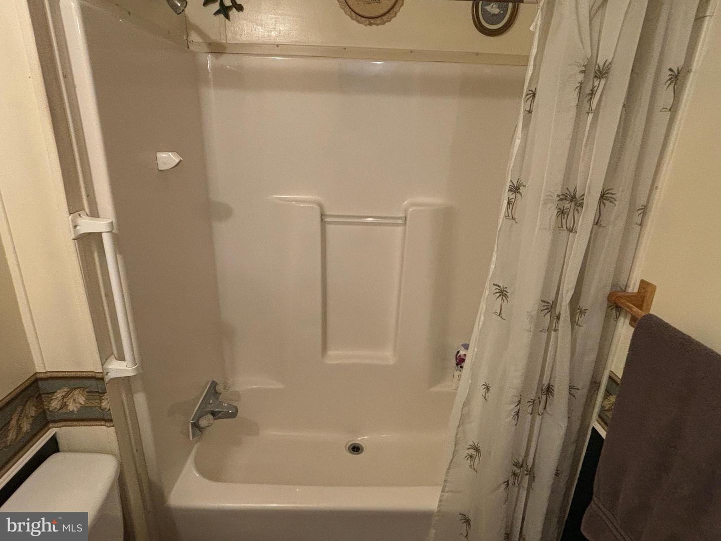 Photo 40 of 43 of 101 White Tail Ct mobile home