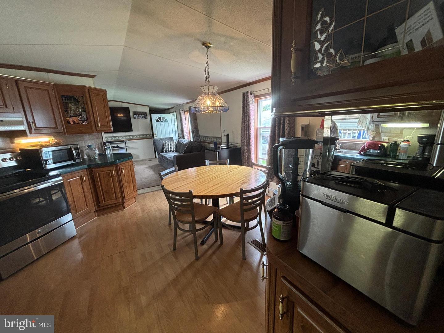 Photo 16 of 43 of 101 White Tail Ct mobile home