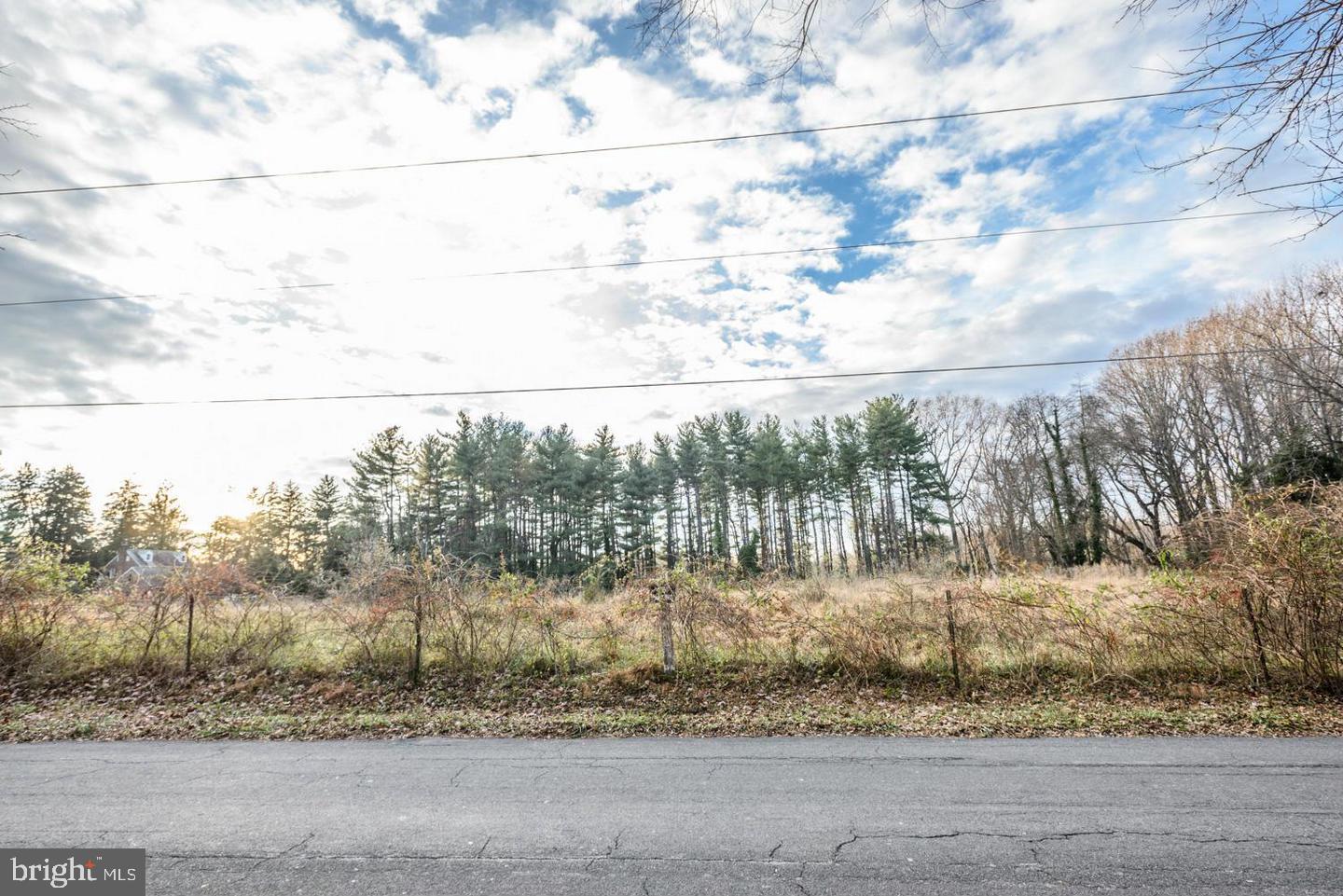 Photo 2 of 4 of 17910 Bentley Rd land