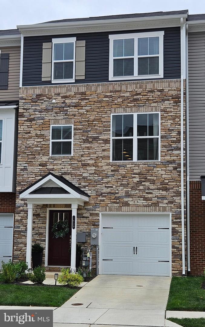 View Hanover, MD 21076 townhome