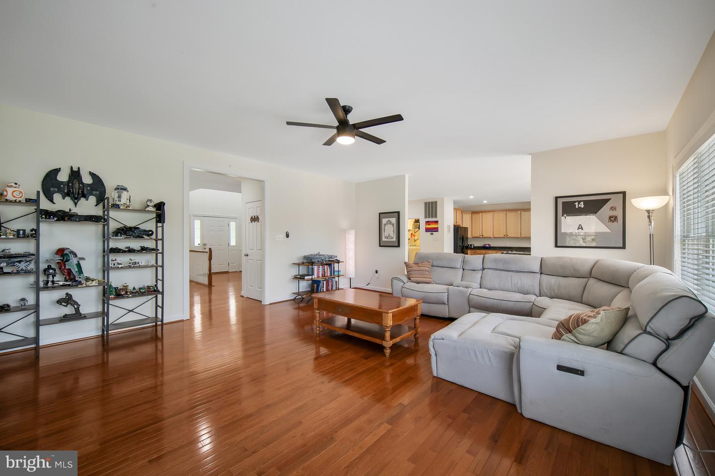 Photo 17 of 53 of 4502 Carrico Dr house