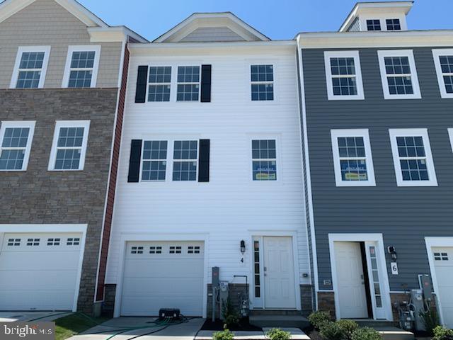 Photo 4 of 47 of 5084 Silver Oak Dr townhome