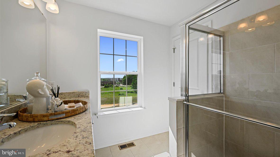 Photo 36 of 47 of 5084 Silver Oak Dr townhome