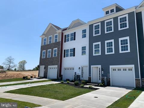Photo 6 of 47 of 5084 Silver Oak Dr townhome