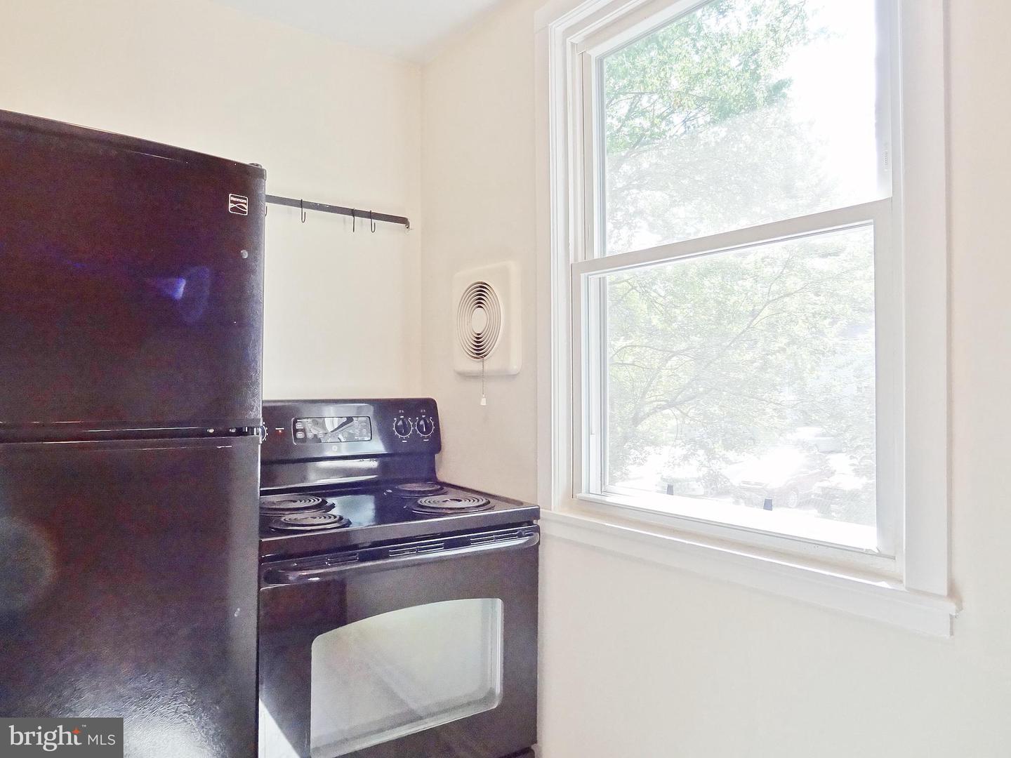 Photo 6 of 10 of 8-J Laurel Hill Rd #J townhome