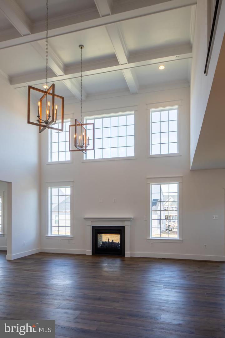 Photo 10 of 23 of 5200 Mountainview Dr #Nottingham house