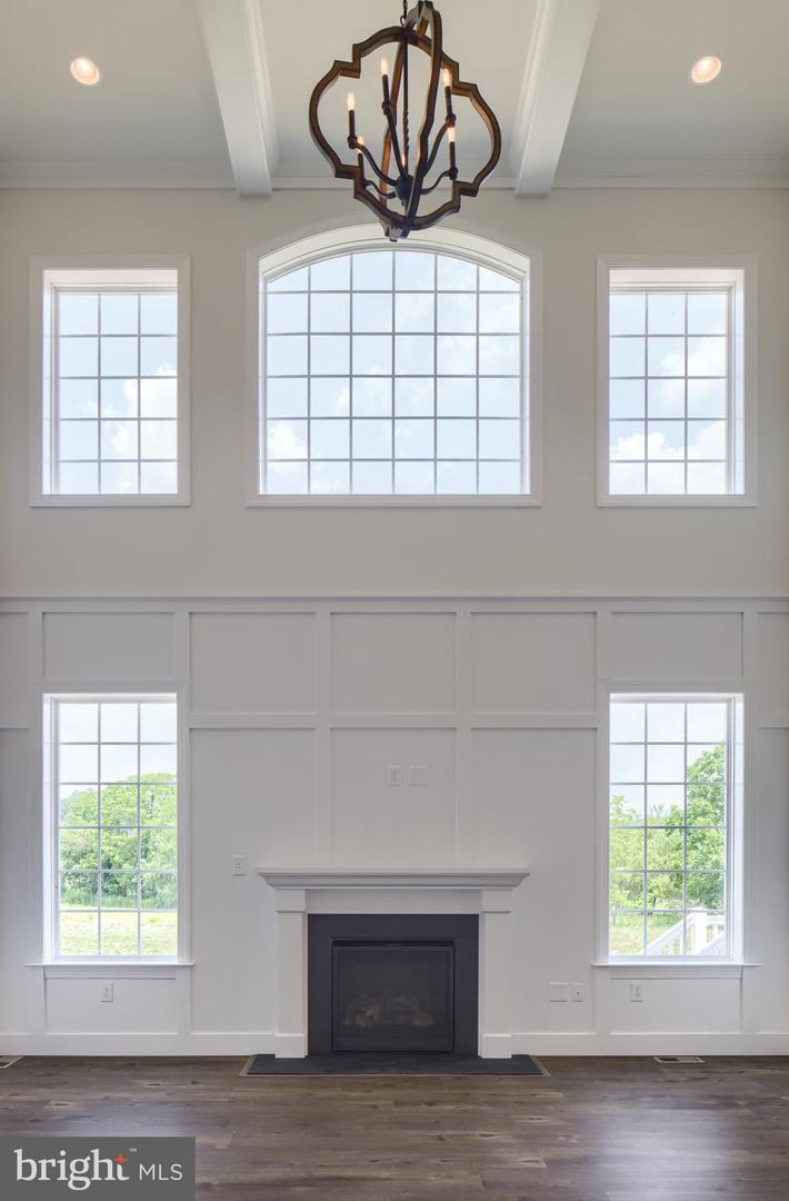 Photo 9 of 23 of 5200 Mountainview Dr #Nottingham house